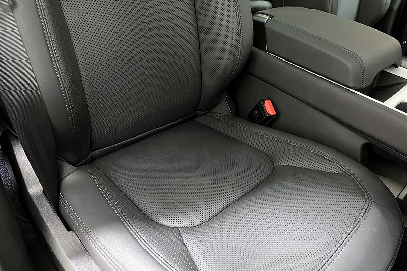 Used Land Rover Defender 2025 for sale - 77087686: Photo 26