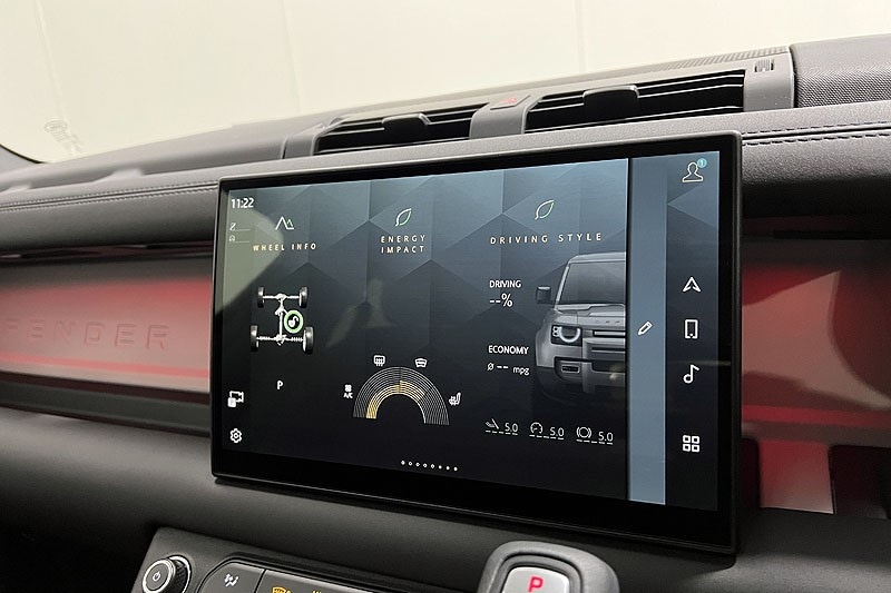 Used Land Rover Defender 2025 for sale - 77087686: Photo 37