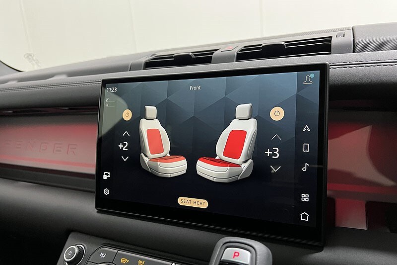 Used Land Rover Defender 2025 for sale - 77087686: Photo 39