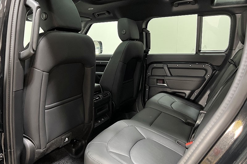Used Land Rover Defender 2025 for sale - 77087686: Photo 42