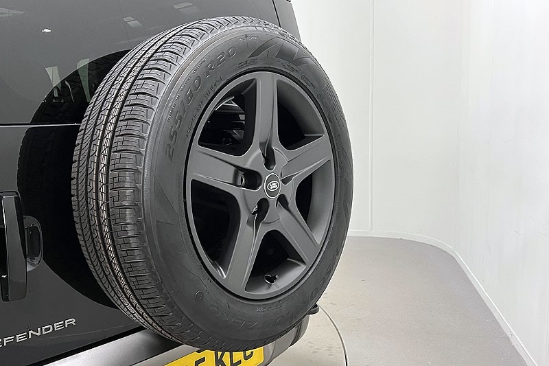 Used Land Rover Defender 2025 for sale - 77087686: Photo 46