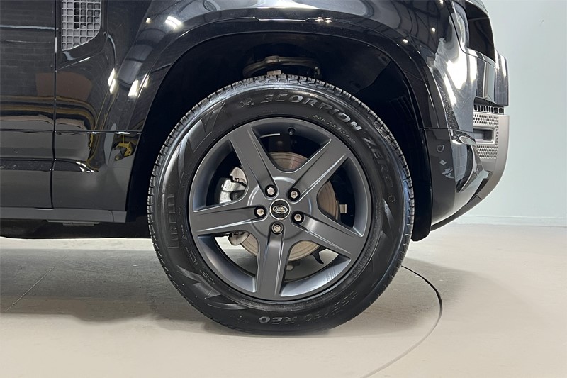 Used Land Rover Defender 2025 for sale - 77087686: Photo 8