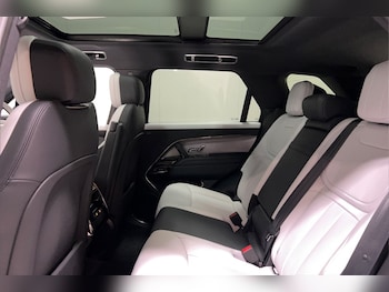 Used Land Rover Range Rover Sport 2024 for sale - 78653275: Photo