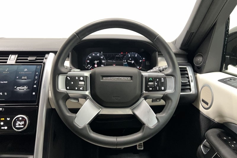 Used Land Rover Discovery 2023 for sale - 77934535: Photo 15