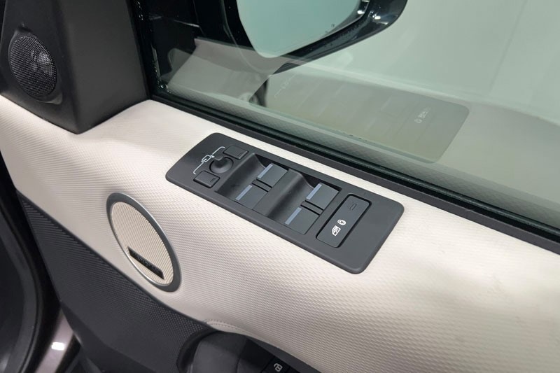 Used Land Rover Discovery 2023 for sale - 77934535: Photo 25