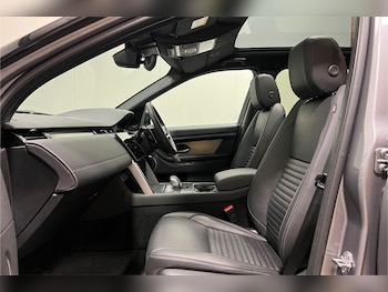 Used Land Rover Discovery Sport 2023 for sale - 78862266: Photo