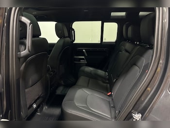Used Land Rover Defender 2022 for sale - 78941753: Photo