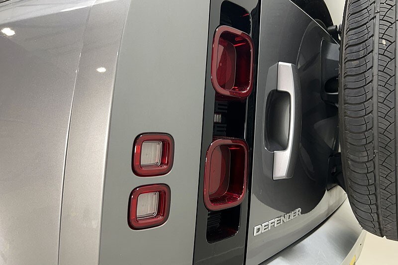 Used Land Rover Defender 2023 for sale - 78162101: Photo 19