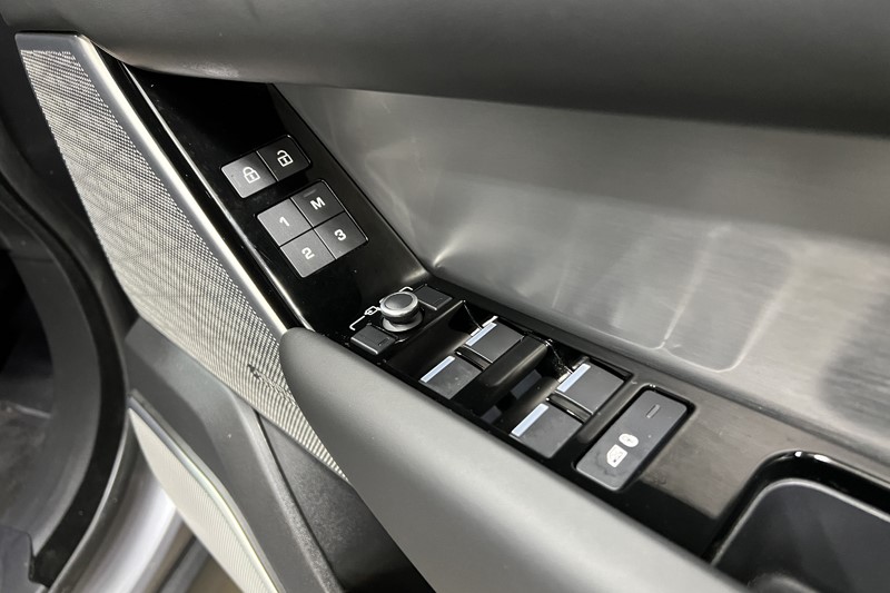 Used Land Rover Range Rover Velar 2022 for sale - 77628976: Photo 23