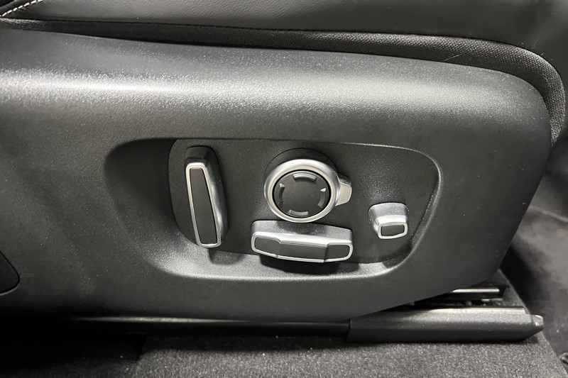 Used Land Rover Range Rover Velar 2022 for sale - 77628976: Photo 25