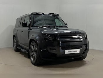 Used Land Rover Defender 2024 for sale - 78239642: Photo