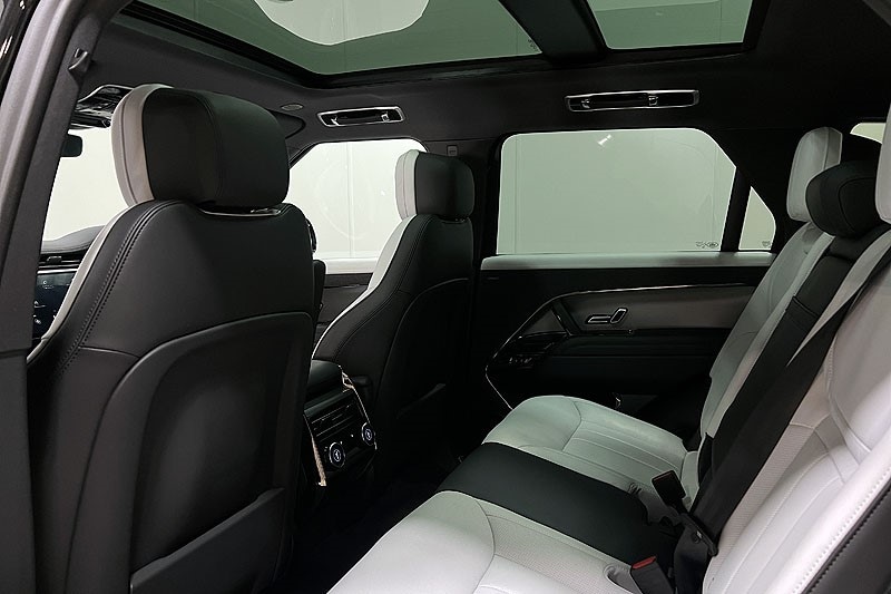 Used Land Rover Range Rover Sport 2025 for sale - 77336052: Photo 41