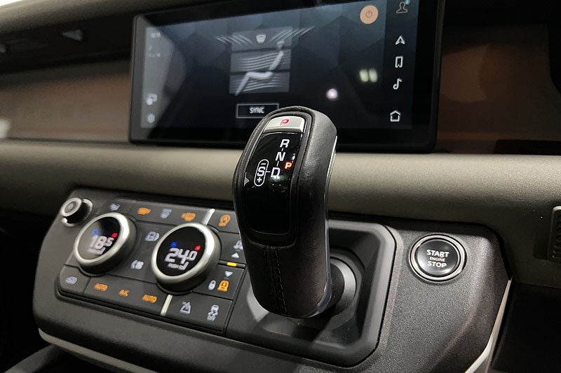 Used Land Rover Defender 2022 for sale - 77285815: Photo 13