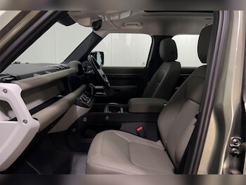 Used Land Rover Defender 2022 for sale - 77285815: Photo