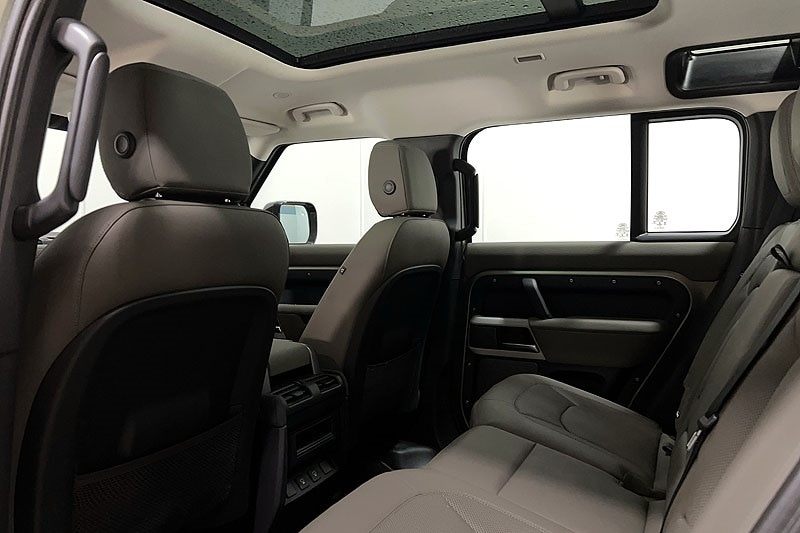 Used Land Rover Defender 2022 for sale - 77285815: Photo 44