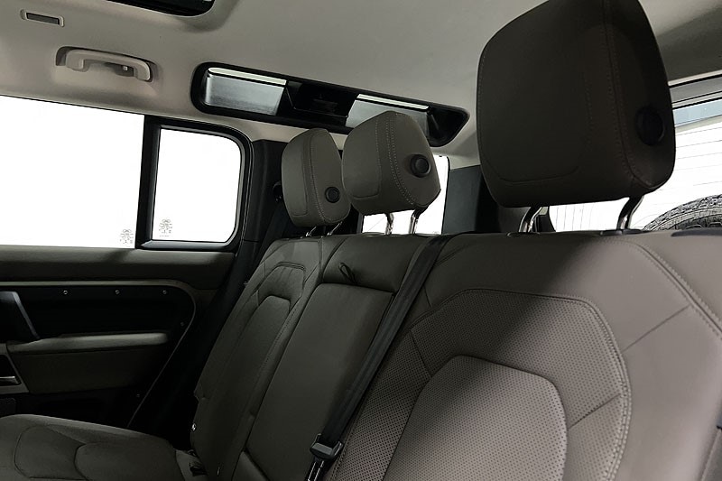 Used Land Rover Defender 2022 for sale - 77285815: Photo 45