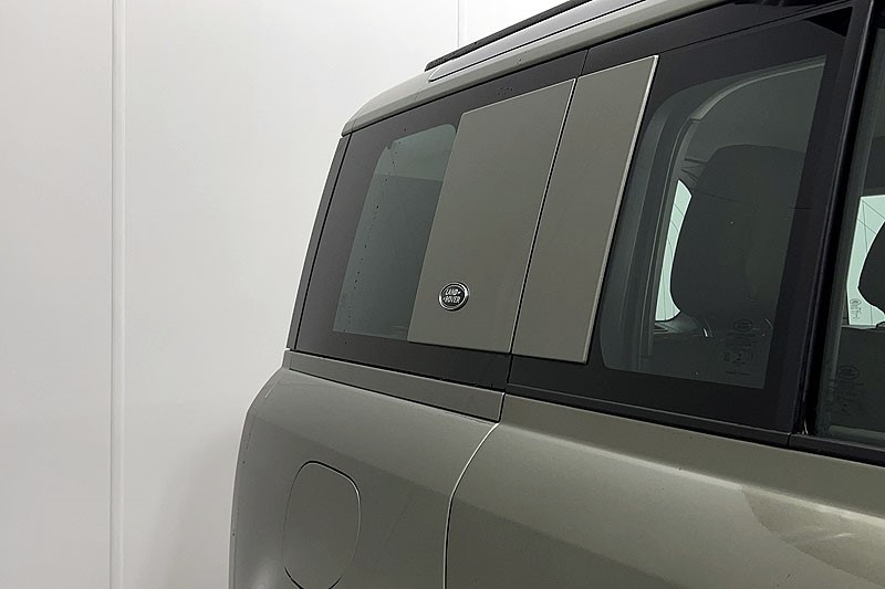 Used Land Rover Defender 2022 for sale - 77285815: Photo 53