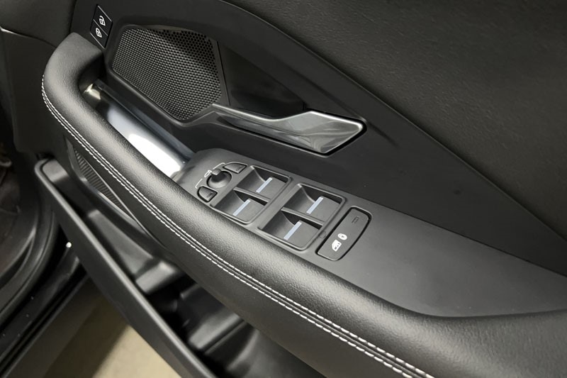 Used Jaguar E-Pace 2023 for sale - 77803951: Photo 23