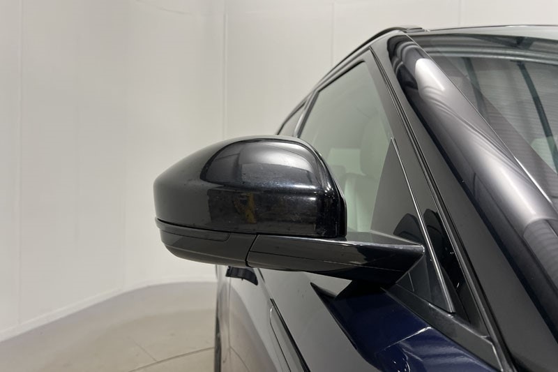 Used Land Rover Range Rover Velar 2021 for sale - 76981259: Photo 47