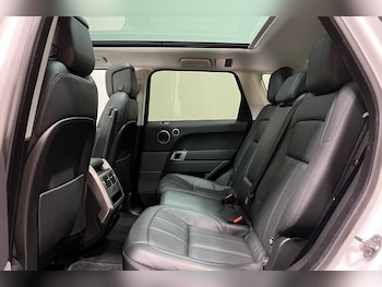 Used Land Rover Range Rover Sport 2022 for sale - 77179620: Photo