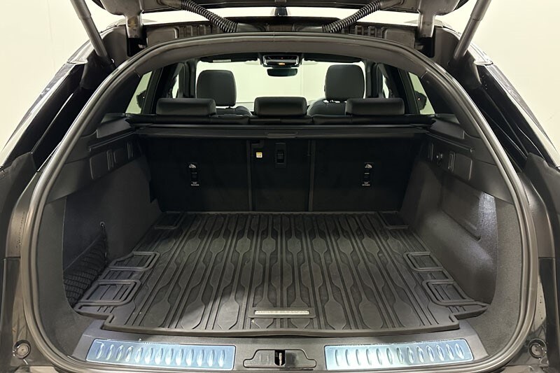 Used Land Rover Range Rover Velar 2025 for sale - 76981093: Photo 10