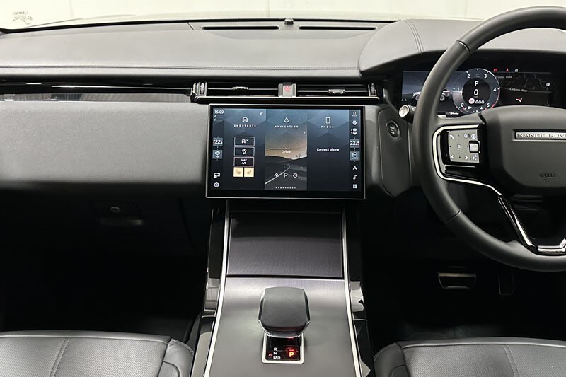 Used Land Rover Range Rover Velar 2025 for sale - 76981093: Photo 14