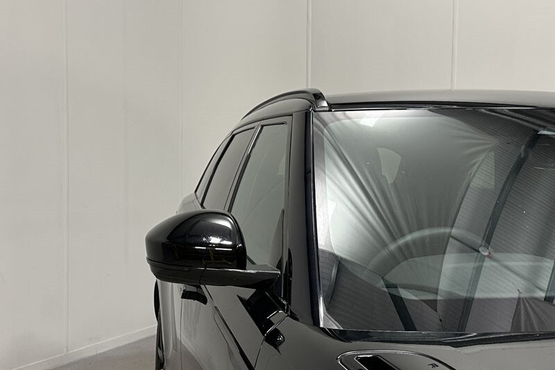 Used Land Rover Range Rover Velar 2025 for sale - 76981093: Photo 48