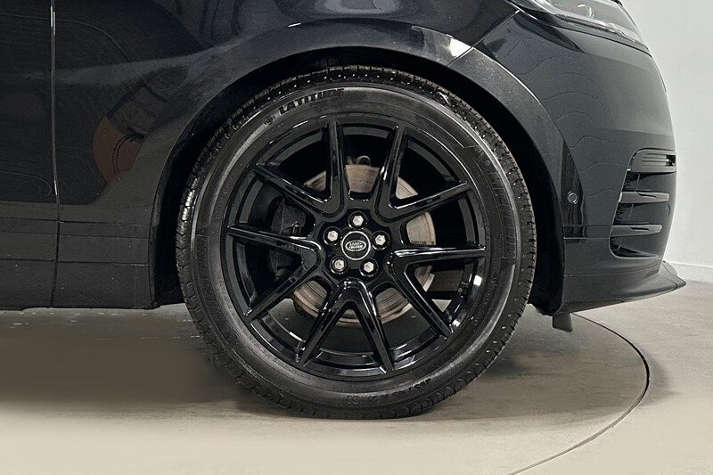 Used Land Rover Range Rover Velar 2025 for sale - 76981093: Photo 8