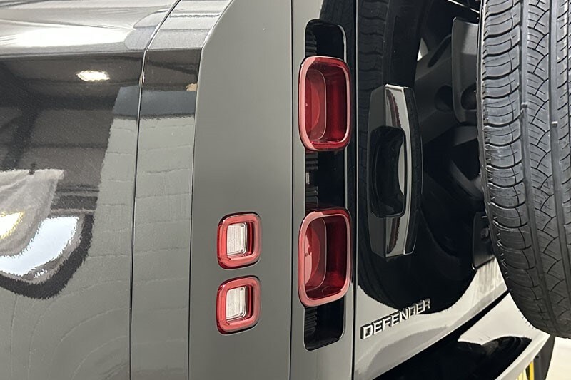 Used Land Rover Defender 2024 for sale - 77406454: Photo 19