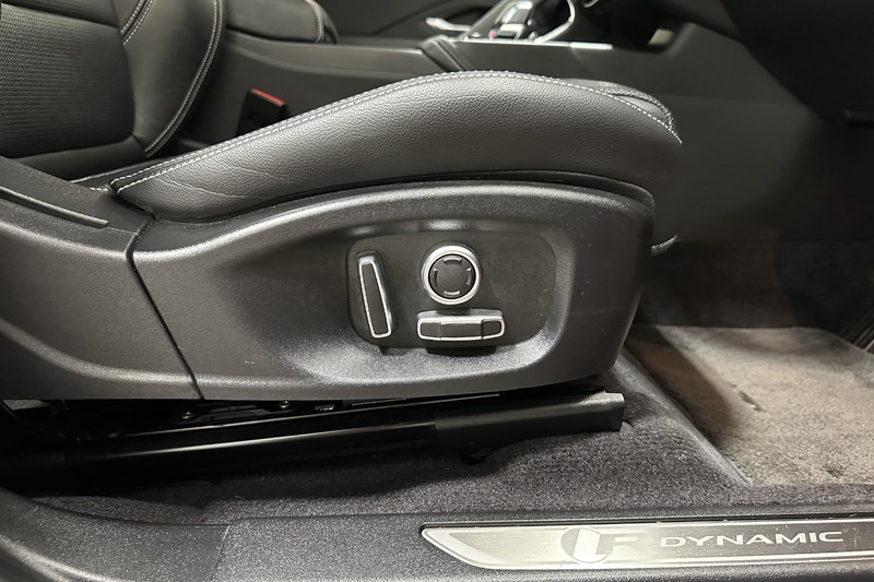 Used Jaguar E-Pace 2022 for sale - 77742674: Photo 25