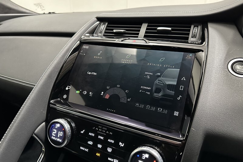 Used Jaguar E-Pace 2022 for sale - 77742674: Photo 32