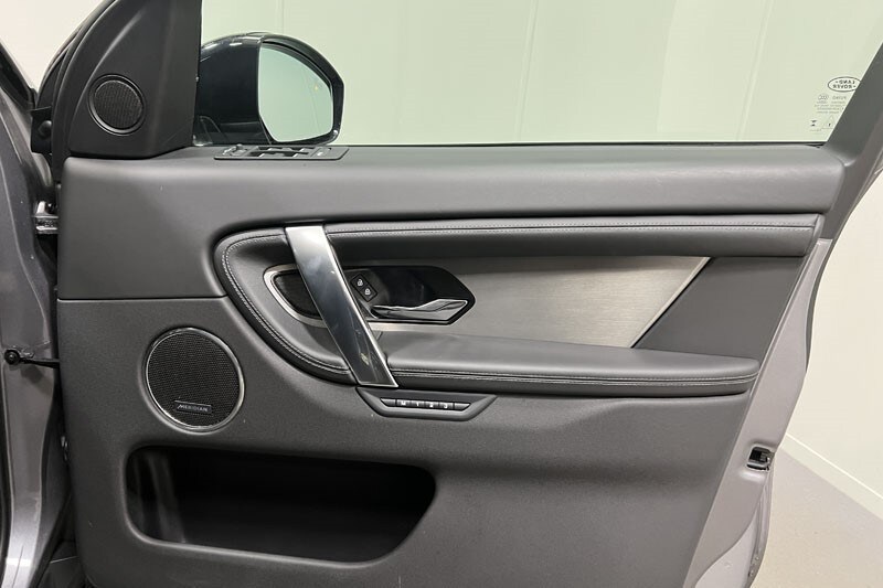 Used Land Rover Discovery Sport 2024 for sale - 76980825: Photo 21