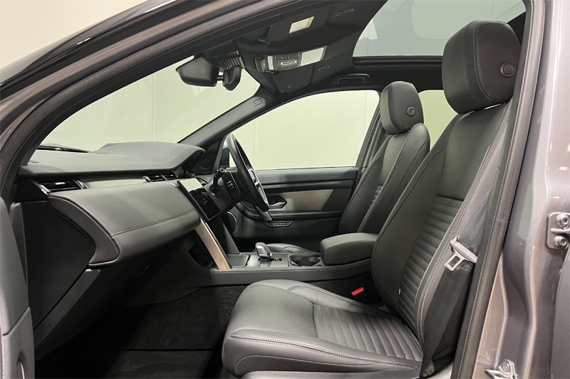 Used Land Rover Discovery Sport 2024 for sale - 76980825: Photo 3