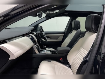 Used Land Rover Discovery Sport 2022 for sale - 79556742: Photo