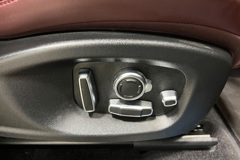 Used Jaguar E-Pace 2023 for sale - 77915596: Photo 26