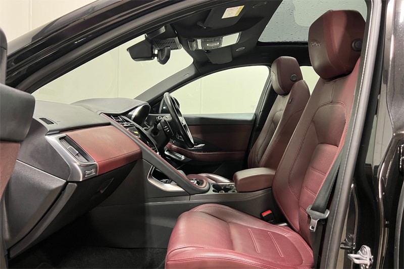 Used Jaguar E-Pace 2023 for sale - 77915596: Photo 3