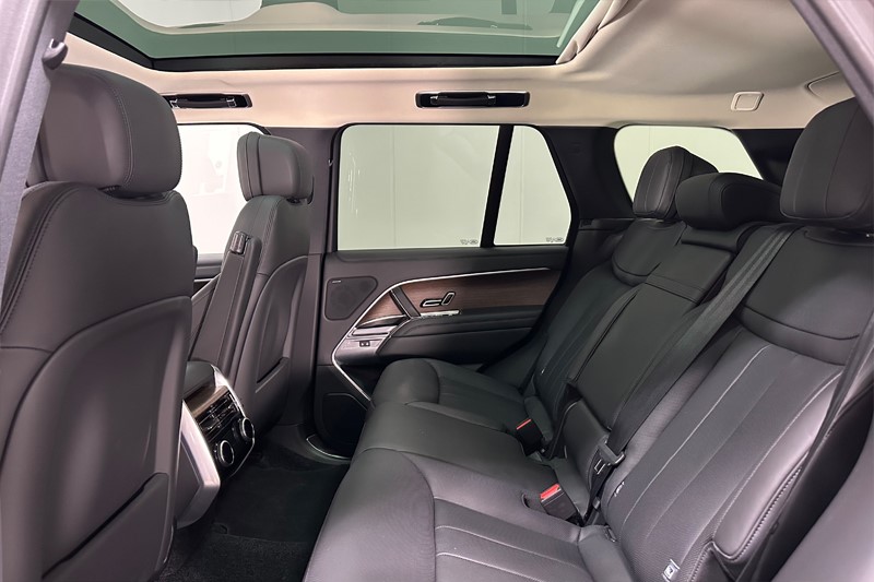 Used Land Rover Range Rover 2024 for sale - 77834039: Photo 4