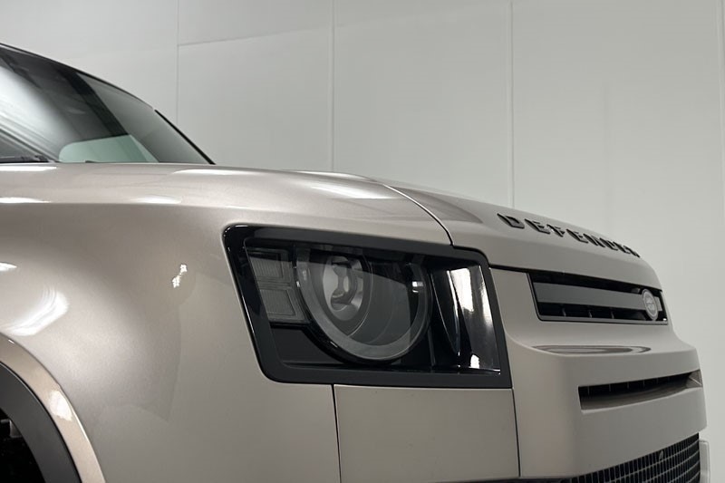 Used Land Rover Defender 2022 for sale - 77106128: Photo 17