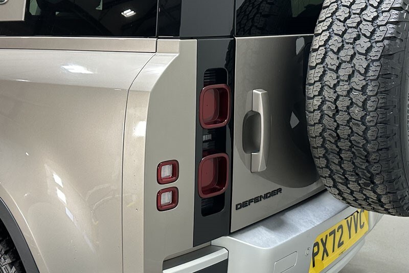 Used Land Rover Defender 2022 for sale - 77106128: Photo 19