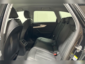 Used Audi A4 2022 for sale - 79101962: Photo