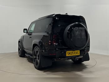 Used Land Rover Defender 2025 for sale - 79771549: Photo