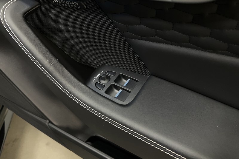 Used Jaguar F-Type 2022 for sale - 77336042: Photo 22