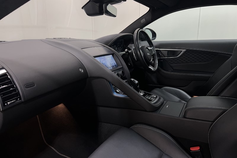 Used Jaguar F-Type 2022 for sale - 77336042: Photo 43