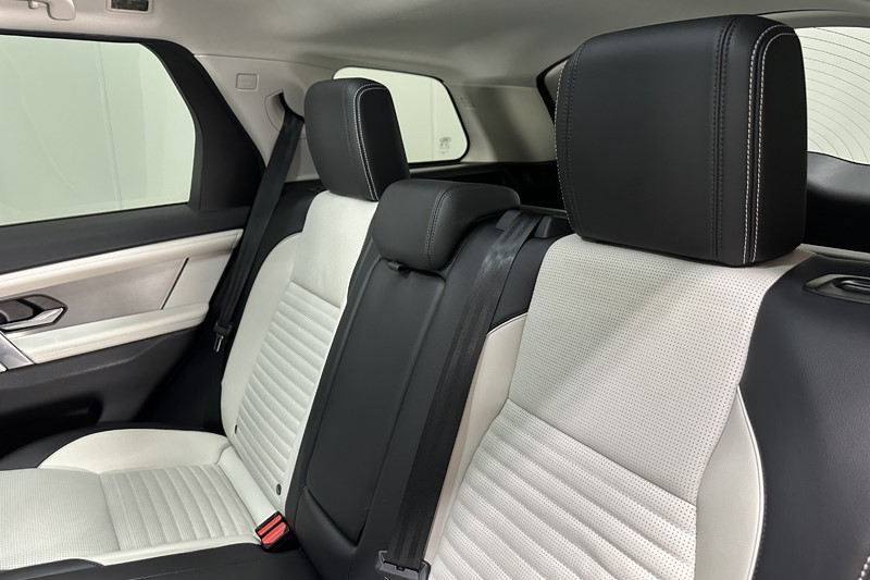 Used Land Rover Discovery Sport 2023 for sale - 78108906: Photo 44