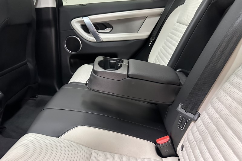 Used Land Rover Discovery Sport 2023 for sale - 78108906: Photo 45