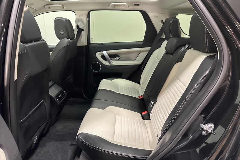 Used Land Rover Discovery Sport 2023 for sale - 78108906: Photo 5