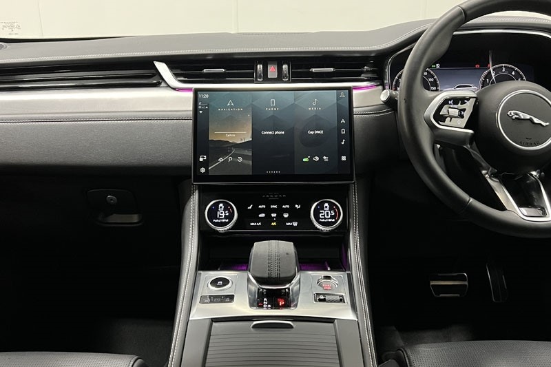 Used Jaguar F-Pace 2023 for sale - 76981806: Photo 14