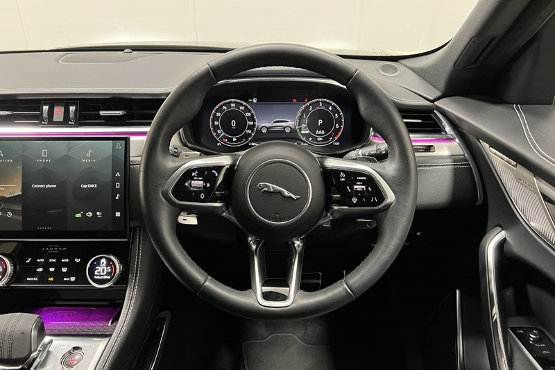 Used Jaguar F-Pace 2023 for sale - 76981806: Photo 15