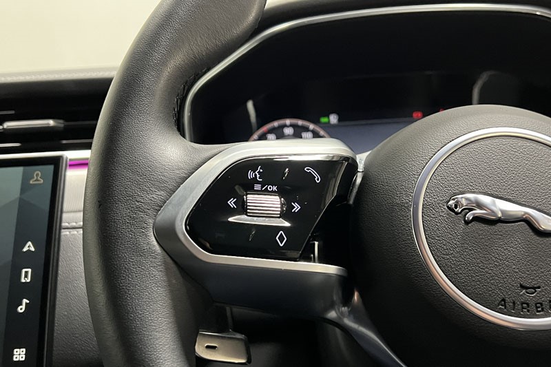 Used Jaguar F-Pace 2023 for sale - 76981806: Photo 29