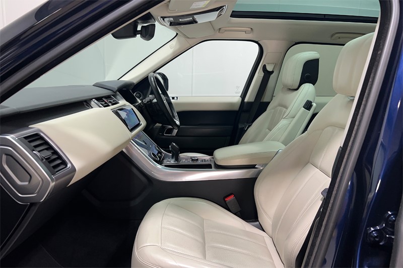 Used Land Rover Range Rover Sport 2020 for sale - 77973647: Photo 3